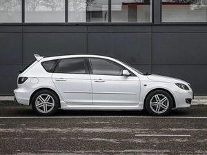 Хетчбэк Mazda 3 2007 года, 458000 рублей, Кирилловка