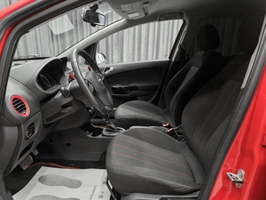 Хетчбэк Opel Corsa 2011 года, 679000 рублей, Красноярск