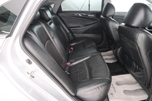 Седан Hyundai Sonata 2011 года, 1199000 рублей, Красноярск