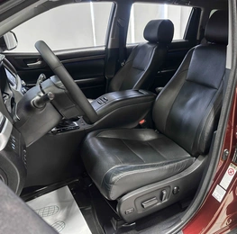 Внедорожник Toyota Highlander 2014 года, 2900000 рублей, Красноярск