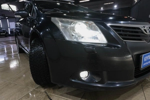 Седан Toyota Avensis 2010 года, 1169000 рублей, Новокузнецк