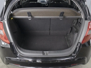 Хетчбэк Honda Fit 2012 года, 800000 рублей, Омск