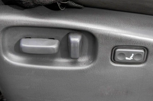 Внедорожник Toyota Land Cruiser Prado 1999 года, 1049000 рублей, Барнаул