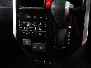 Минивэн Toyota Roomy 2021 года, 1744000 рублей, Воронеж