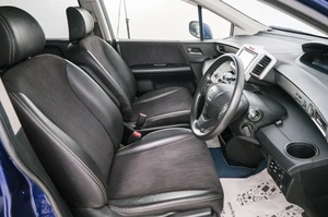 Минивэн Honda Freed 2015 года, 1289000 рублей, Красноярск