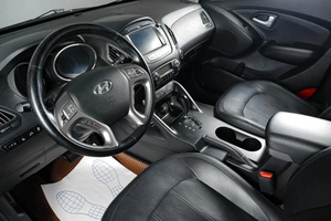 Внедорожник Hyundai ix35 2015 года, 1599000 рублей, Тюмень