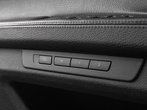 Седан BMW 7 серия 2012 года, 1999000 рублей, Тюмень
