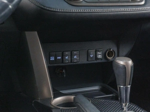 Внедорожник Toyota RAV4 2013 года, 1999000 рублей, Сургут