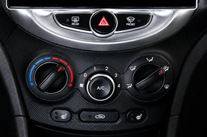 Седан Hyundai Solaris 2014 года, 859000 рублей, Челябинск