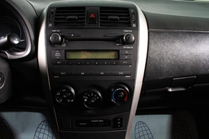 Седан Toyota Corolla 2008 года, 509000 рублей, Сургут
