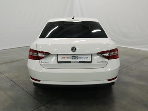 Седан Skoda Superb 2016 года, 1845000 рублей, Курск