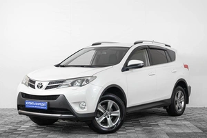 Внедорожник Toyota RAV4 2015 года, 2649000 рублей, Кемерово