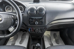 Седан Chevrolet Aveo 2007 года, 469000 рублей, Барнаул