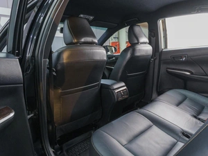 Седан Toyota Camry 2018 года, 2729000 рублей, Сургут