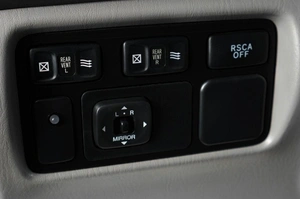 Внедорожник Toyota Land Cruiser 2003 года, 1979000 рублей, Тюмень