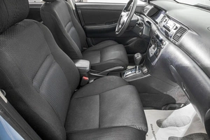 Хетчбэк Toyota Corolla 2006 года, 649000 рублей, Барнаул