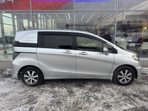 Минивэн Honda Freed 2016 года, 1090000 рублей, Солонцы