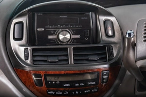 Минивэн Toyota Estima 2001 года, 989000 рублей, Томск