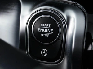Внедорожник Mercedes-benz GLB-класс 2021 года, 3000055 рублей, Москва