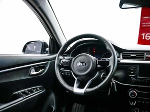Хетчбэк Kia Rio X-Line 2018 года, 1519000 рублей, Красноярск