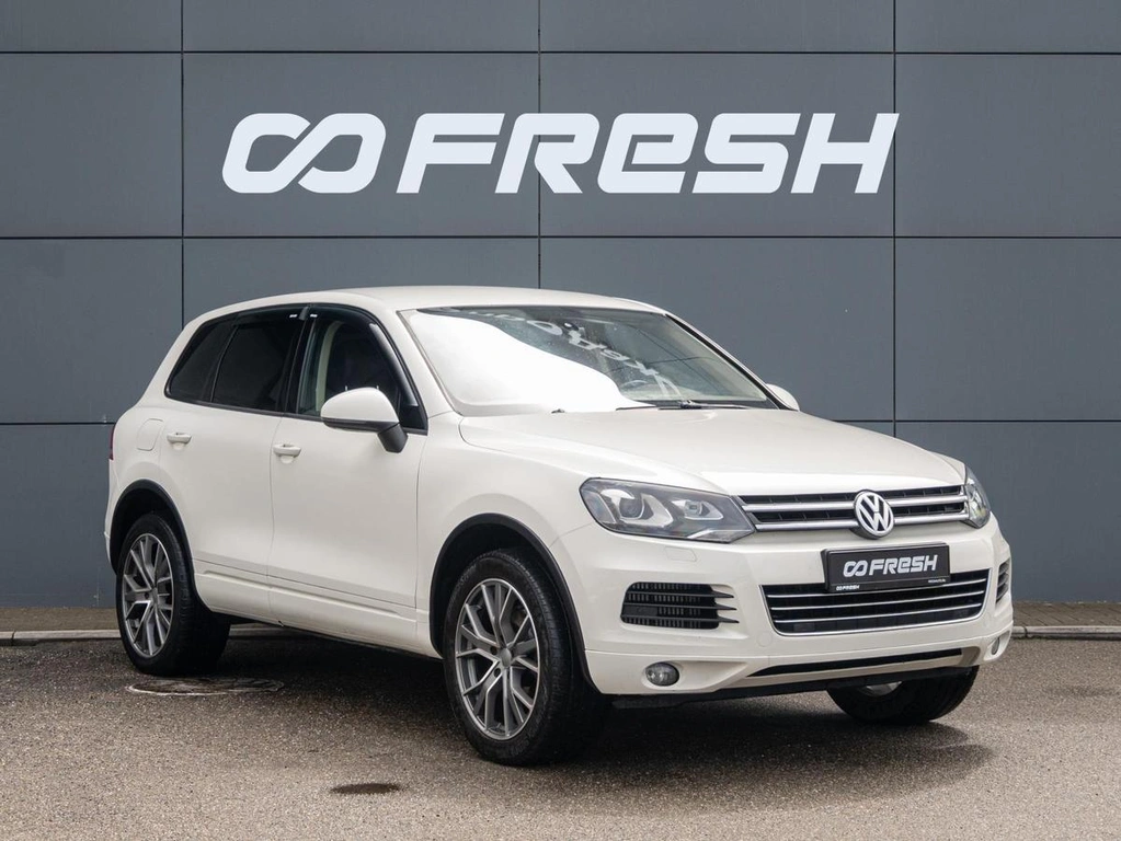Внедорожник Volkswagen Touareg 2011 года, 2100000 рублей, Краснодар