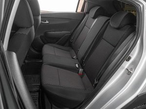 Хетчбэк Kia Rio X-Line 2019 года, 1549000 рублей, Тюмень