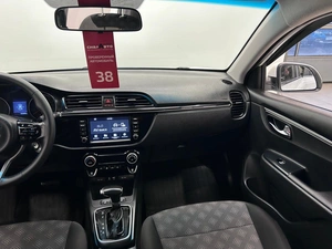 Хетчбэк Kia Rio X-Line 2019 года, 1290000 рублей, Красноярск