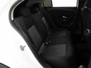 Хетчбэк Mercedes-benz A-класс 2018 года, 2098999 рублей, Москва