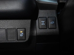 Внедорожник Toyota RAV4 2018 года, 2334000 рублей, Ставрополь