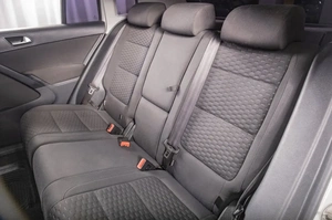 Внедорожник Volkswagen Tiguan 2010 года, 1179000 рублей, Томск