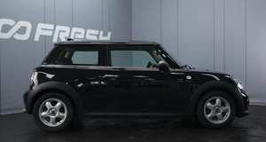 Хетчбэк MINI One 2010 года, 780000 рублей, Омск