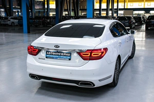 Седан Kia Quoris 2013 года, 1753000 рублей, Солонцы