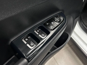 Хетчбэк Kia Rio X-Line 2019 года, 1290000 рублей, Красноярск