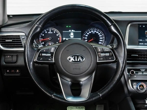 Седан Kia Optima 2018 года, 2189000 рублей, Ставрополь