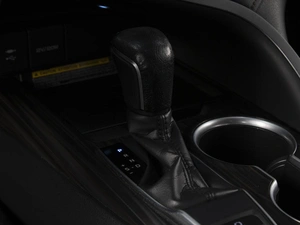 Седан Toyota Camry 2018 года, 2870000 рублей, Омск