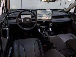 Внедорожник Toyota RAV4 2026 года, 4190000 рублей, Краснодар