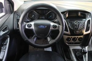 Седан Ford Focus 2013 года, 739000 рублей, Омск