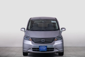 Минивэн Honda Freed 2010 года, 1059000 рублей, Томск