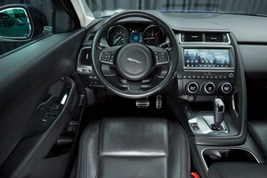 Внедорожник Jaguar E-Pace 2019 года, 2699000 рублей, Красноярск