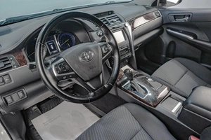 Седан Toyota Camry 2017 года, 2069000 рублей, Челябинск