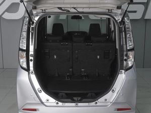 Хетчбэк Toyota Tank 2018 года, 1200000 рублей, Ростов-на-Дону