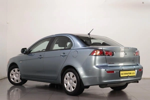 Седан Mitsubishi Lancer 2011 года, 739000 рублей, Челябинск