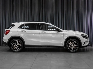 Внедорожник Mercedes-benz GLA-класс 2016 года, 2199000 рублей, Тюмень