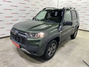 Внедорожник ВАЗ (LADA) Niva Travel 2021 года, 930000 рублей, Красноярск