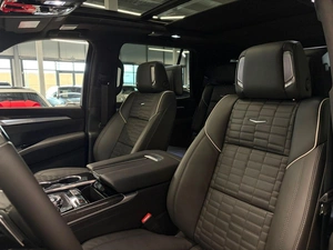 Внедорожник Cadillac Escalade-V 2026 года, 26999999 рублей, Павловская Слобода