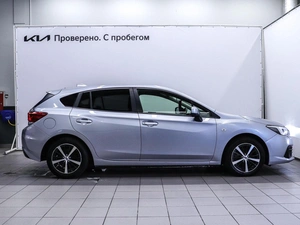 Хетчбэк Subaru Impreza 2021 года, 1490000 рублей, Красноярск