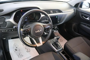 Хетчбэк Kia Rio X 2021 года, 1979000 рублей, Омск