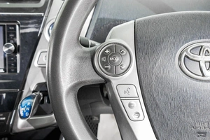 Универсал Toyota Prius Alpha 2014 года, 1249000 рублей, Барнаул