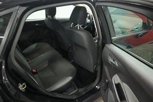 Седан Ford Focus 2012 года, 840000 рублей, Курск