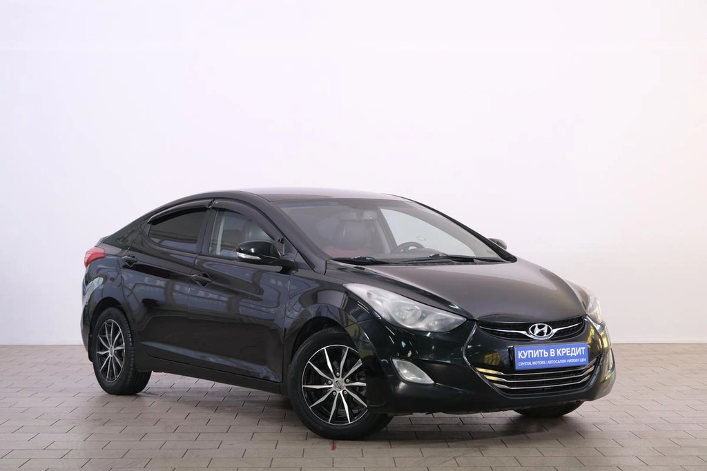 Седан Hyundai Elantra 2012 года, 899000 рублей, Омск